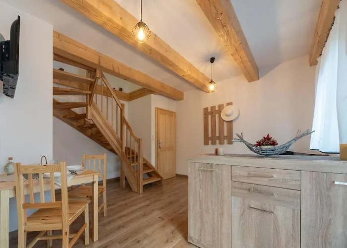 Agata 1 By Interhome